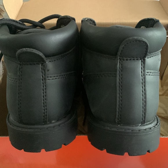 Young boys size 12 Lugz black lace up boots- new with tags, in original box! - Picture 2 of 5